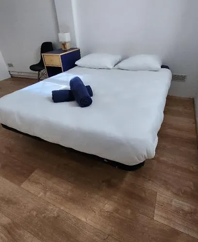 T4 Souplex Authentique Toulousain, 5pers 3lits- Equipe - Hypercentre Apartment Toulouse